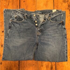 Old Navy Relaxed Fit Blue Jeans